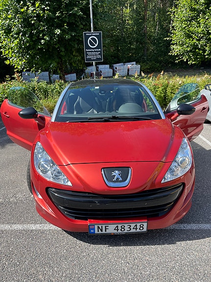 Peugeot RCZ 8 of 12