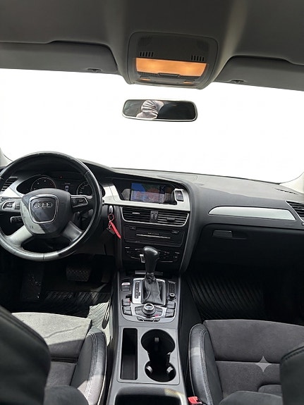 Audi A4 11 of 12