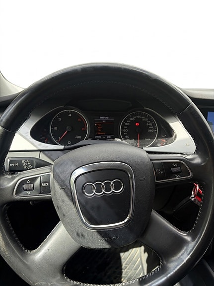 Audi A4 7 of 12