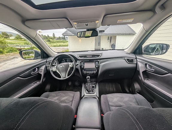 Nissan X-Trail 17 of 20