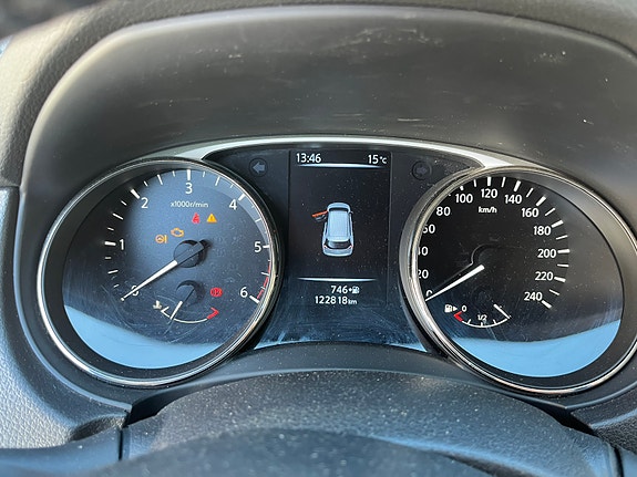 Nissan X-Trail 11 of 20