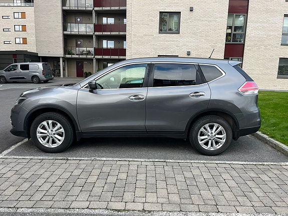 Nissan X-Trail 7 of 20