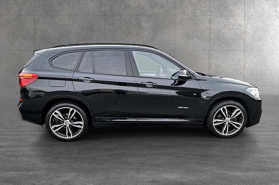 BMW X1 2 of 30
