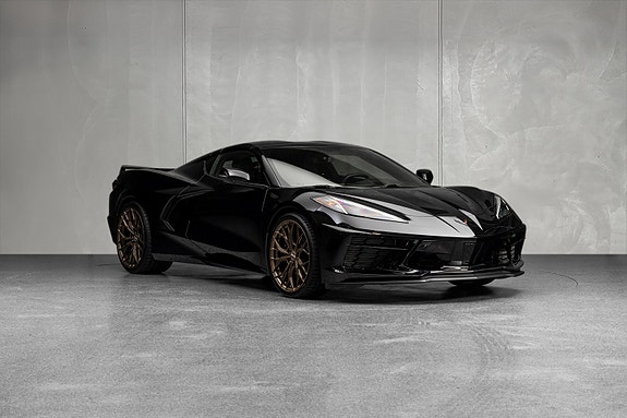 Chevrolet Corvette 14 of 30