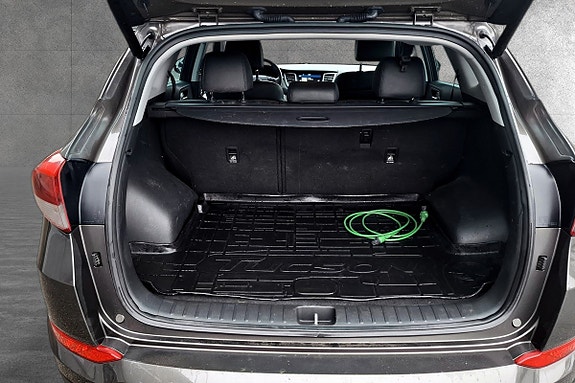 Hyundai Tucson 11 of 30