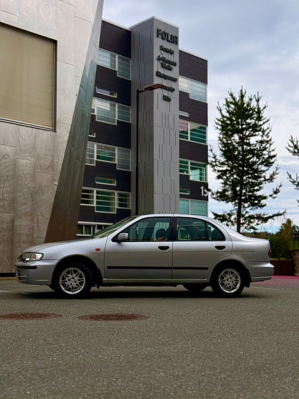Nissan Almera 5 of 5