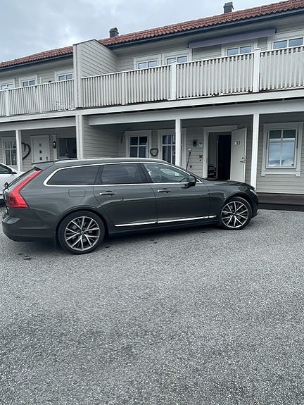 Volvo V90 4 of 14