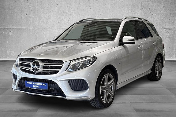 Mercedes-Benz GLE500 e 3 of 5