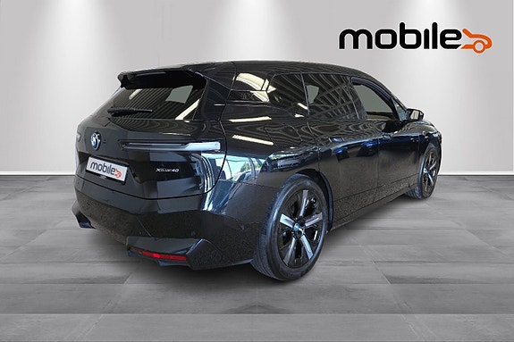 BMW iX 3 of 5