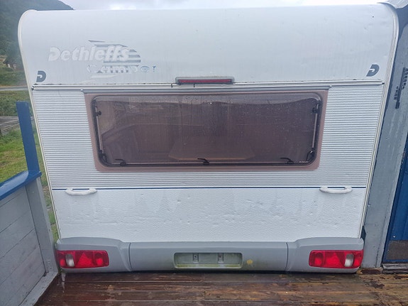 Dethleffs Camper 720 SK med spikertelt på fast plass på Skarsvatnet Camping / Oppdal 24 of 28