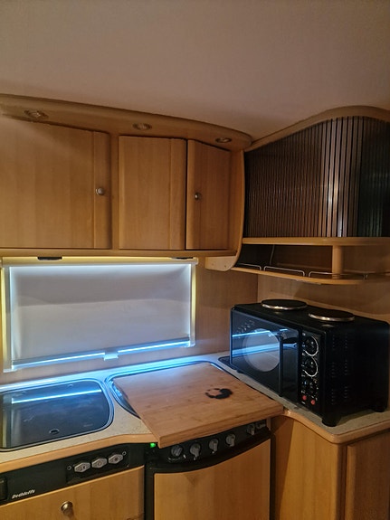 Dethleffs Camper 720 SK med spikertelt på fast plass på Skarsvatnet Camping / Oppdal 9 of 28