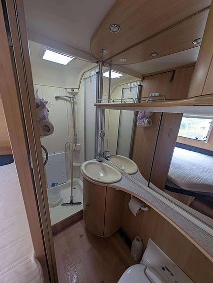 Dethleffs Camper 720 SK med spikertelt på fast plass på Skarsvatnet Camping / Oppdal 12 of 28