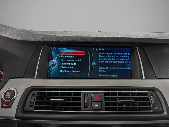 BMW 528i 26 of 30