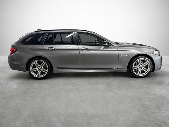 BMW 528i 6 of 30