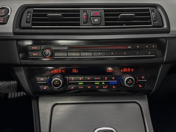 BMW 528i 29 of 30