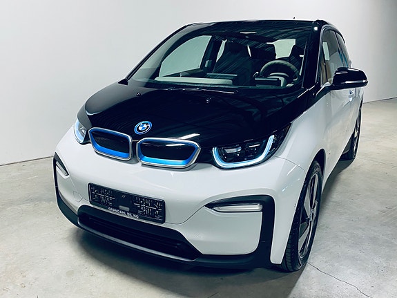 BMW i3 3 of 5