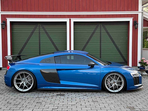 Audi R8 18 of 30