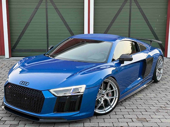 Audi R8 7 of 30