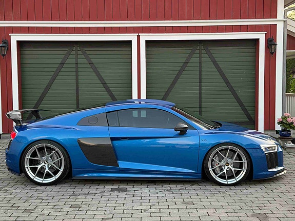 Audi R8 19 of 30