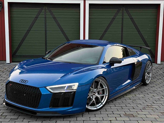 Audi R8 8 of 30