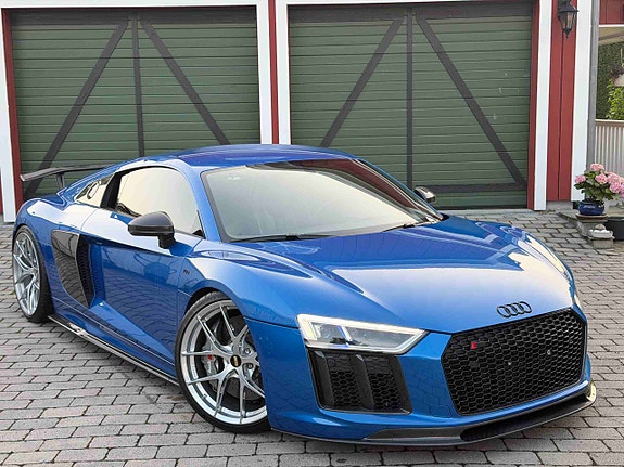 Audi R8 12 of 30