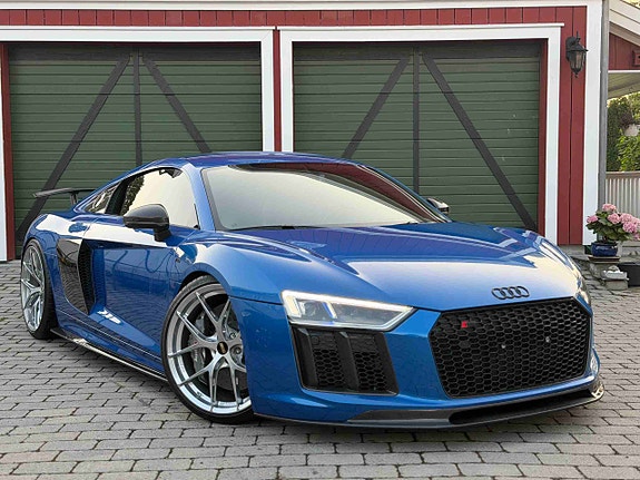 Audi R8 14 of 30