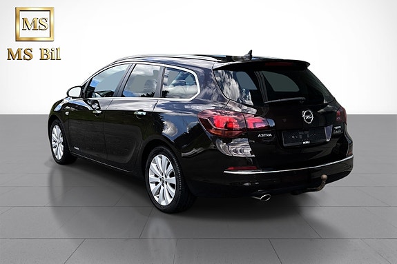 Opel Astra 5 of 5