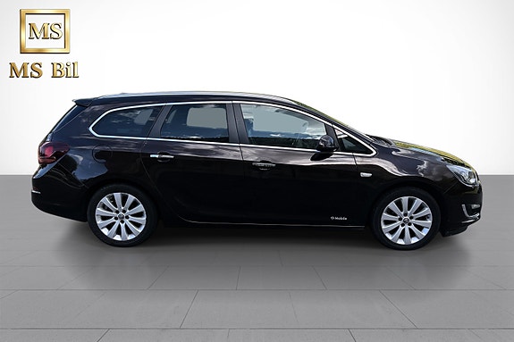 Opel Astra 4 of 5