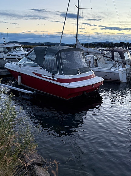 Maxum 2300SC med reg. tilhenger . 3 of 12