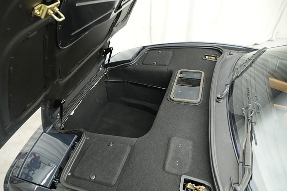 Ferrari 348 23 of 30