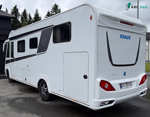 Knaus R 04 SKY I 700 LX 5 of 30