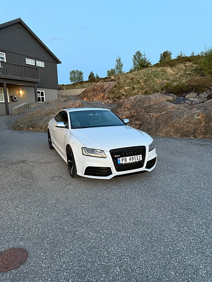 Audi RS5 3 of 5