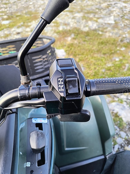 Can-Am Outlander Pro+ 450 T 6 of 15