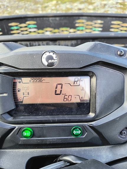 Can-Am Outlander Pro+ 450 T 9 of 15