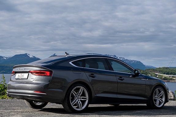 Audi A5 3 of 5