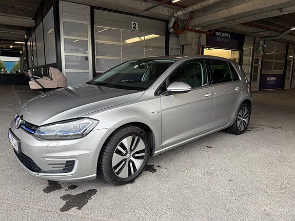 Volkswagen e-Golf VII 2 of 5
