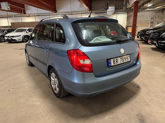 Skoda Fabia 9 of 30