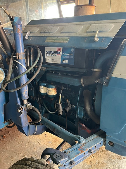Ford 3000 5 of 7