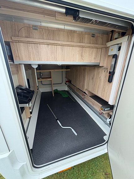 Eura Mobil IL 720 QF ALDE / LABBER / 9TRINSKASSE / FACE TO FACE / LAV KM!! 5 of 5