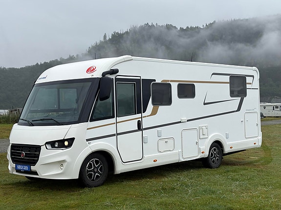 Eura Mobil IL 720 QF ALDE / LABBER / 9TRINSKASSE / FACE TO FACE / LAV KM!! 2 of 5