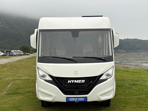 Hymer B 580 MC LAV KM / SENKESENG / AC/ SOLCELLE / LITHIUM / MÅ SES ! 2 of 5
