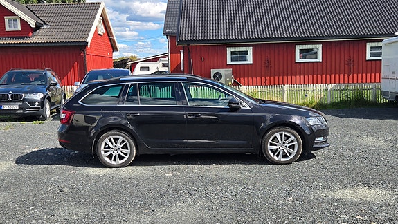 Skoda Octavia 4 of 5