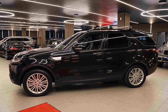Land Rover Discovery 4 of 5