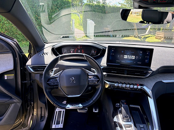 Peugeot 5008 4 of 12
