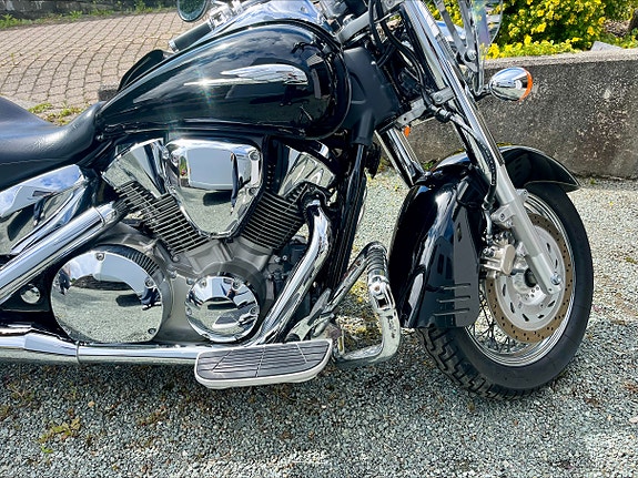 Honda VTX 1300 11 of 26