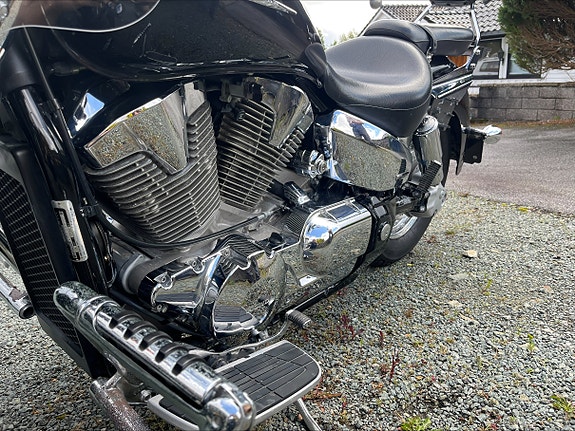 Honda VTX 1300 16 of 26