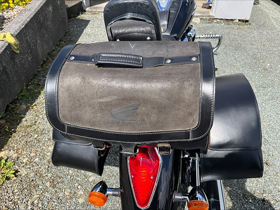 Honda VTX 1300 8 of 26
