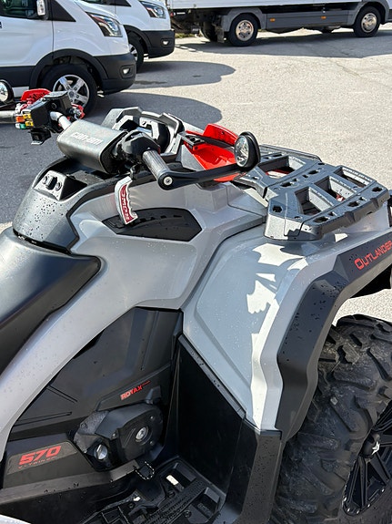 Can-Am Outlander 570 pro 2016 7 of 10
