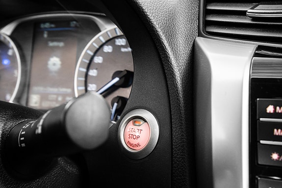 Nissan Navara 27 of 30