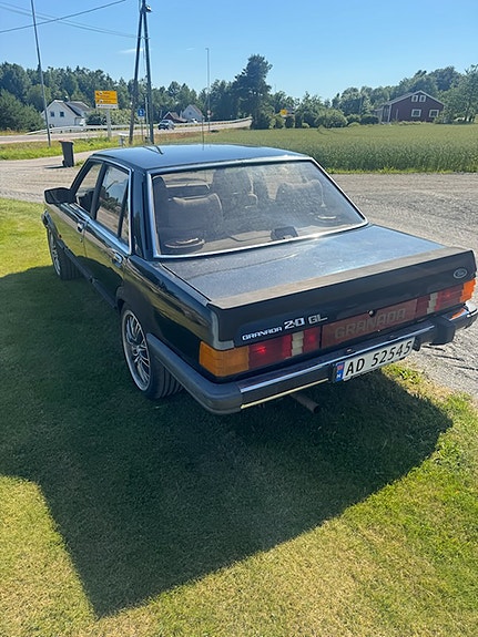 Ford Granada 4 of 9